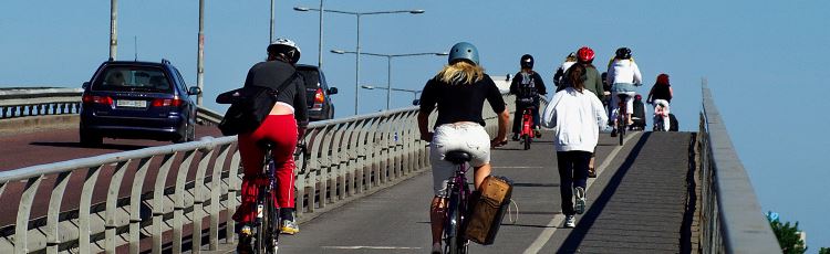 Cyklister på Västerbron